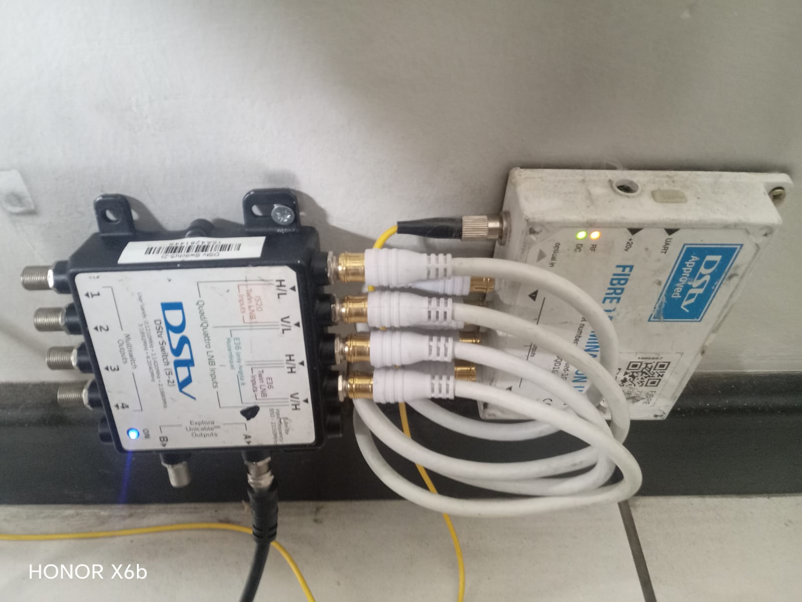 DStv dish installation on a Table View coastal home